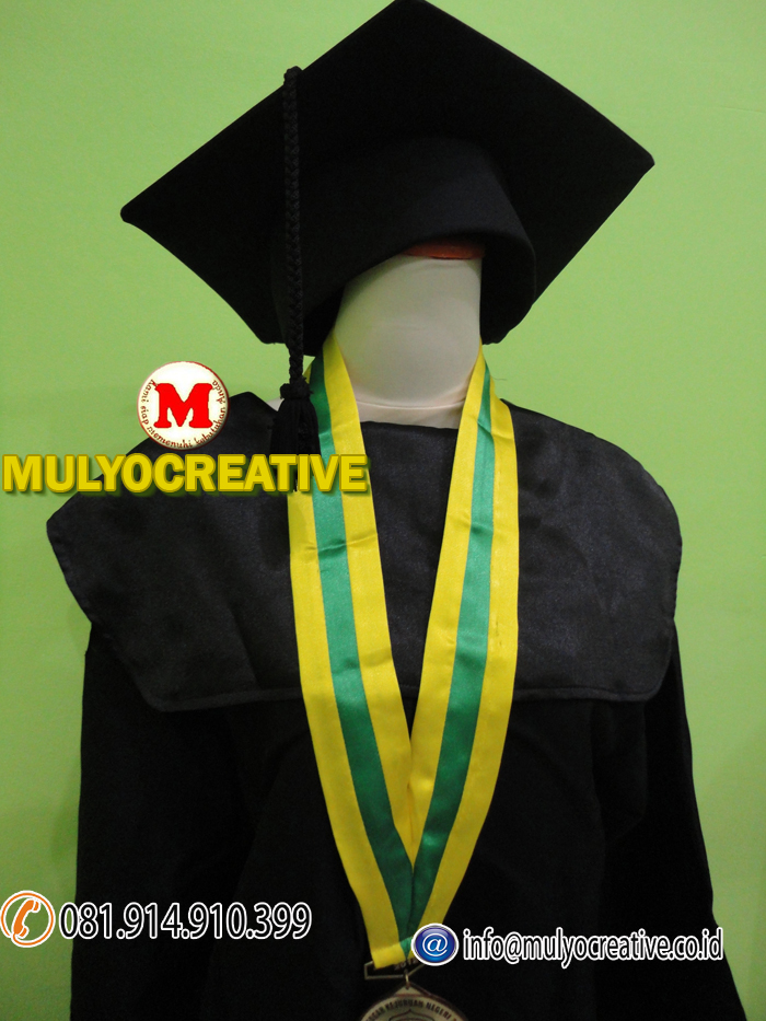  BAJU  WISUDA  TOGA TOGA WISUDA  JUBAH WISUDA  PESAN BIKIN 