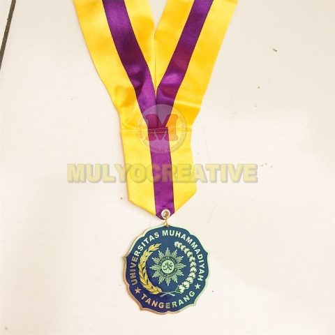Beli Medali Wisuda Universitas Muhammadiyah Tangerang