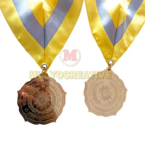 Beli Medali Wisuda Universitas Muhammadiyah Yogyakarta