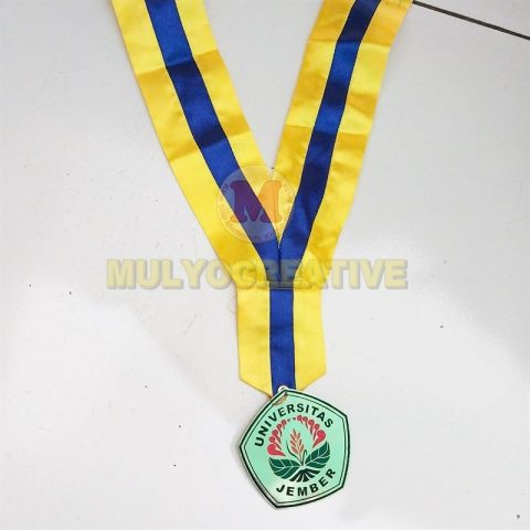 Pesan Medali Wisuda Universitas Jember UNEJ