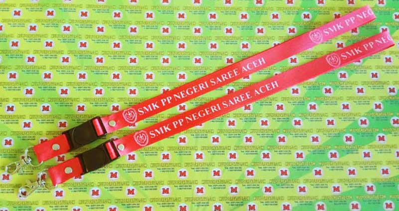 Contoh Tali ID Card atau Tali Lanyard dengan Logo dan Nama Sekolah (Keseluruhan)